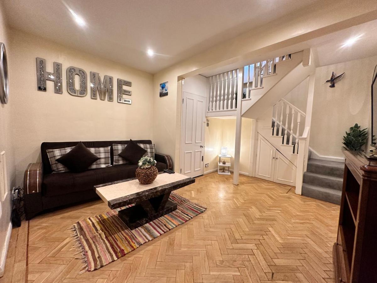 Central London 5-Bedroom, 4 Baths Lovely Villa In Marylebone Exteriör bild