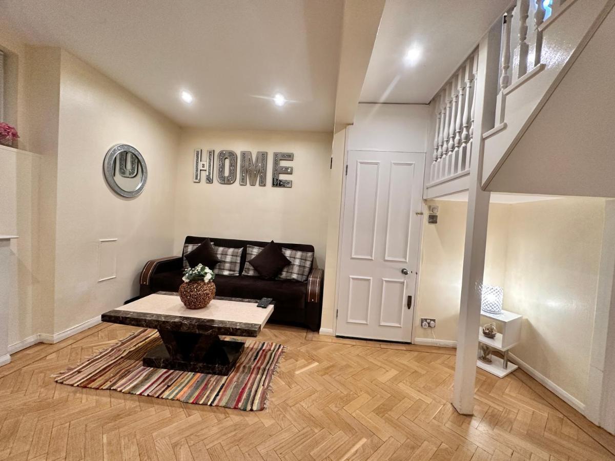 Central London 5-Bedroom, 4 Baths Lovely Villa In Marylebone Exteriör bild